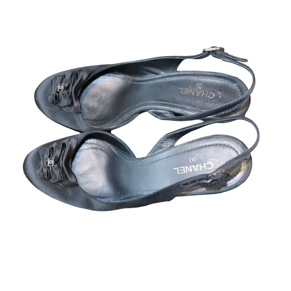 Chanel Vintage Satin Slingback Heels With Bow Detail, Size 39.5